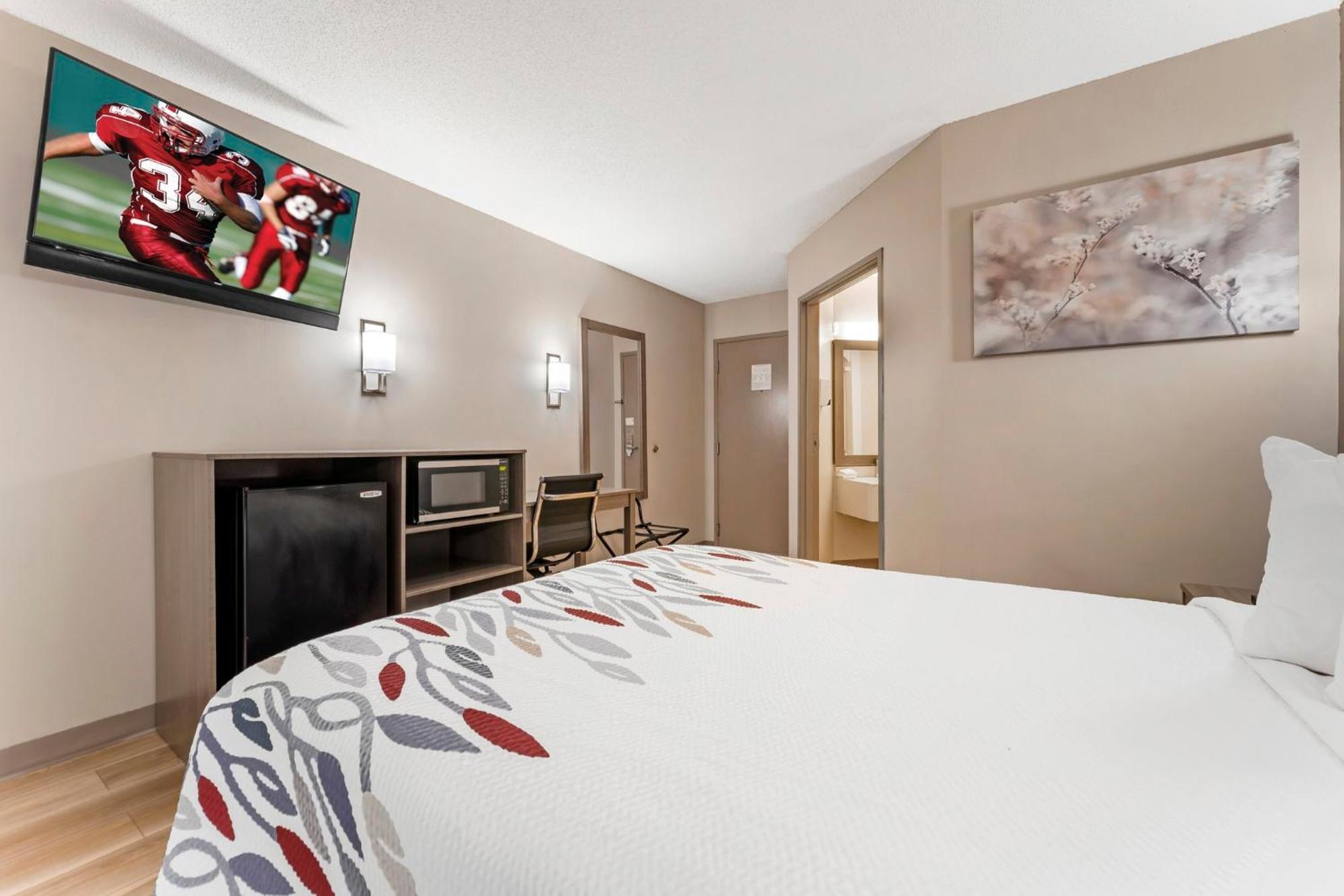 Red Roof Inn Johnstown Bagian luar foto